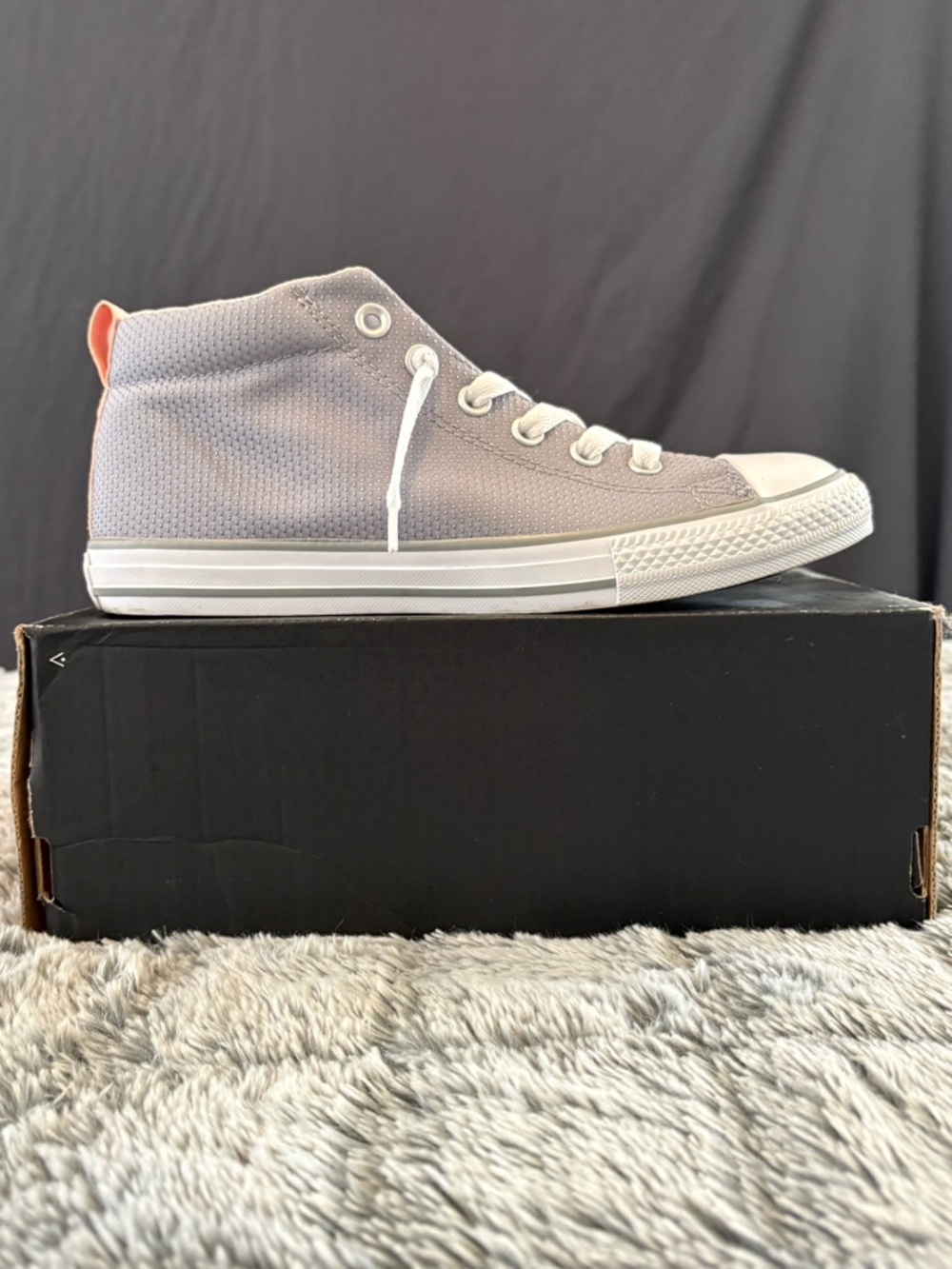 Converse Kids High-Top Sneakers Gray with White and Pink Accent
